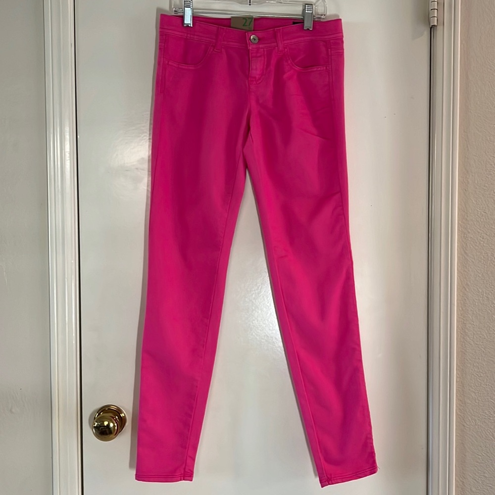 United Colors of Benetton hot pink skinny jeans. NWT Barbiecore
